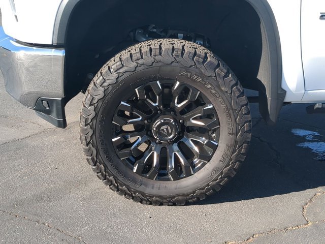 Used 2021 Chevrolet Silverado 2500 LTZ AWD/4WD image 23