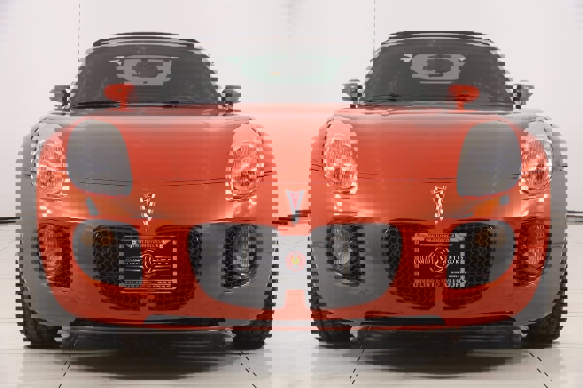 Used 2008 Pontiac Solstice GXP w/ Premium Package image 46