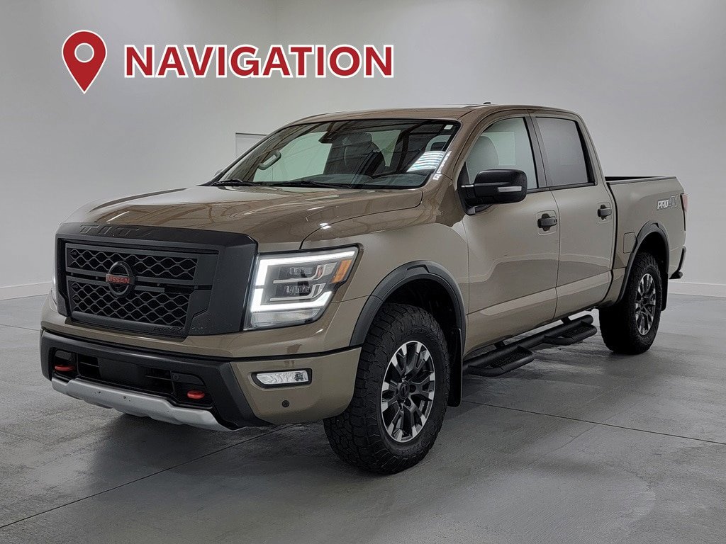 Used 2022 Nissan Titan PRO-4X w/ Pro-4x Convenience Package AWD/4WD image 4