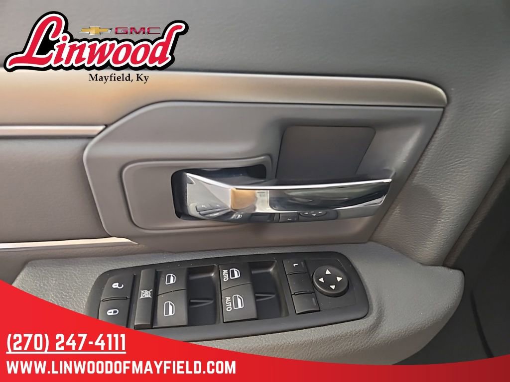 Used 2016 RAM 2500 SLT image 17