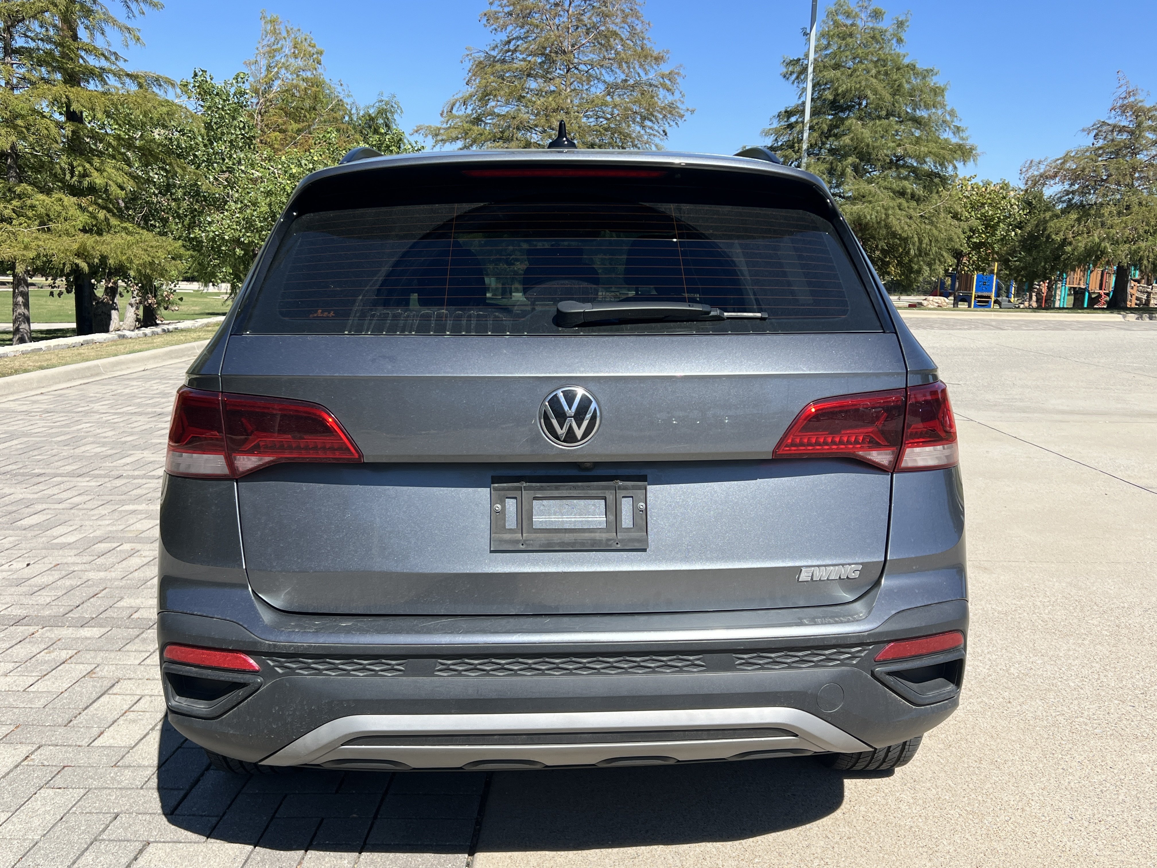 Used 2022 Volkswagen Taos S FWD image 8