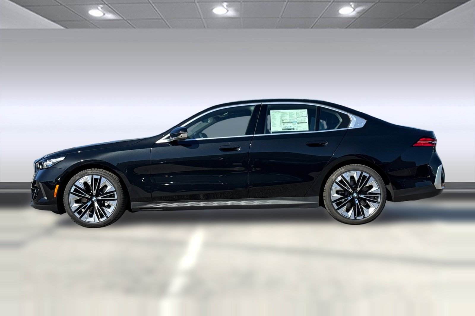 Used 2026 BMW 530i w/ Premium Package RWD image 2