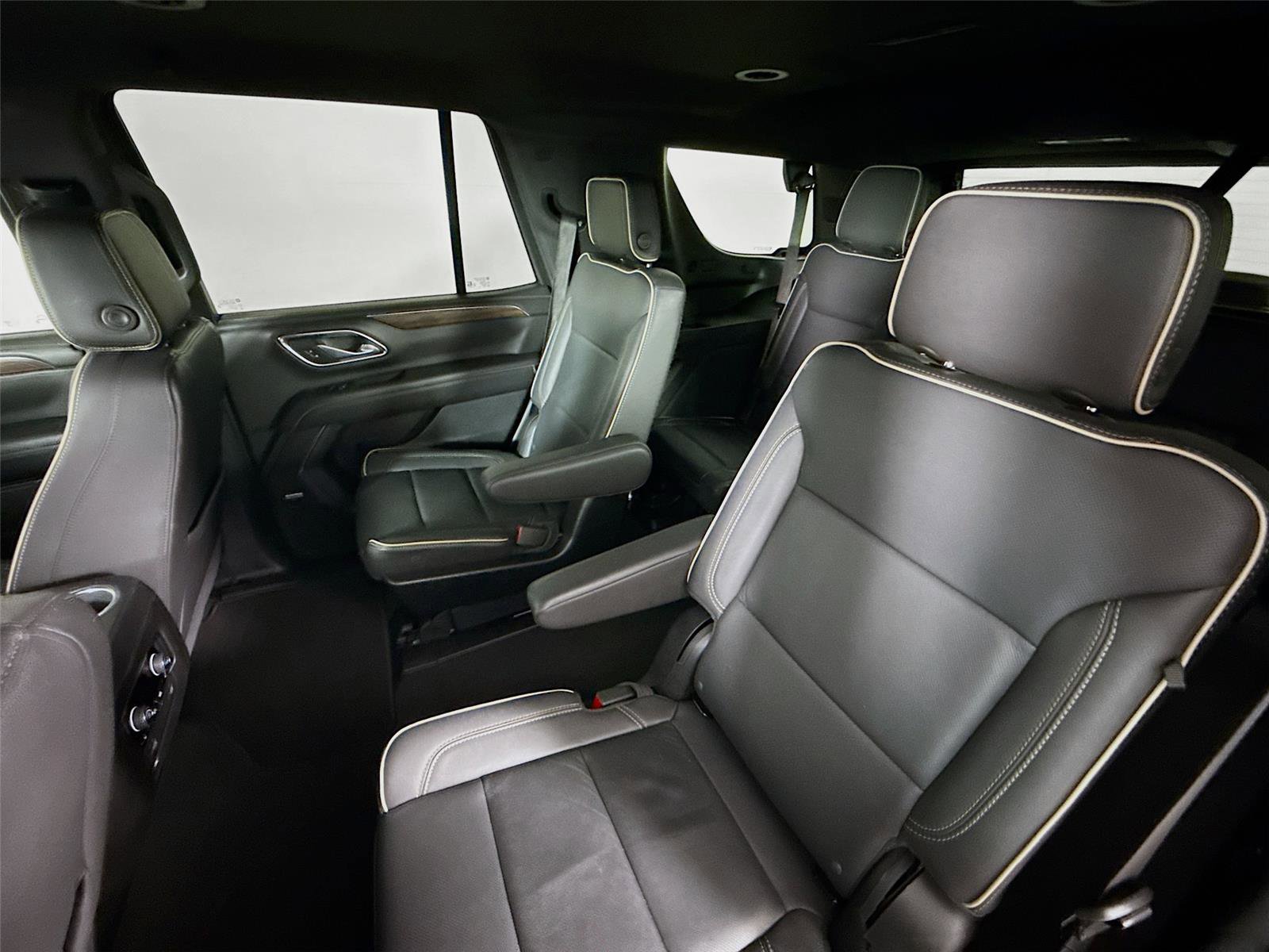 Used 2024 Chevrolet Tahoe Premier image 20