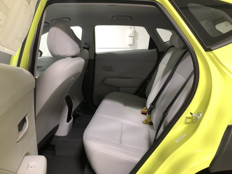 New 2026 Hyundai Kona SE image 14