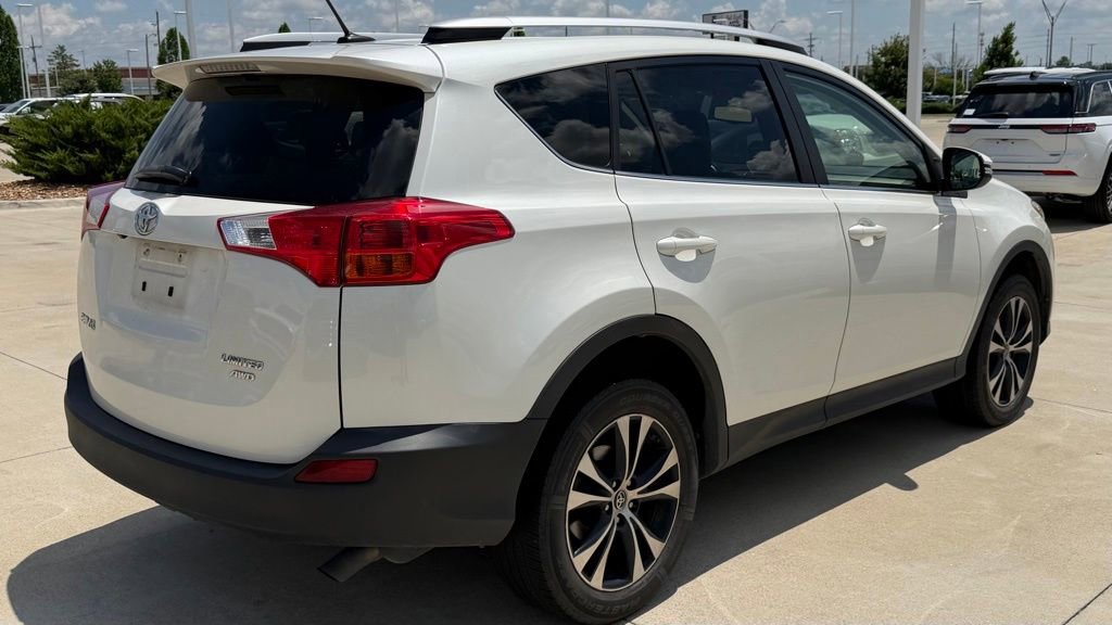 Used 2015 Toyota RAV4 Limited AWD/4WD image 5