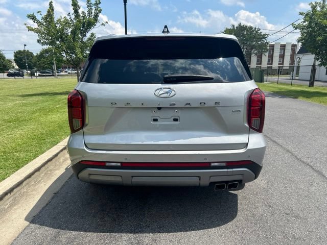 Used 2024 Hyundai Palisade Limited AWD/4WD image 18