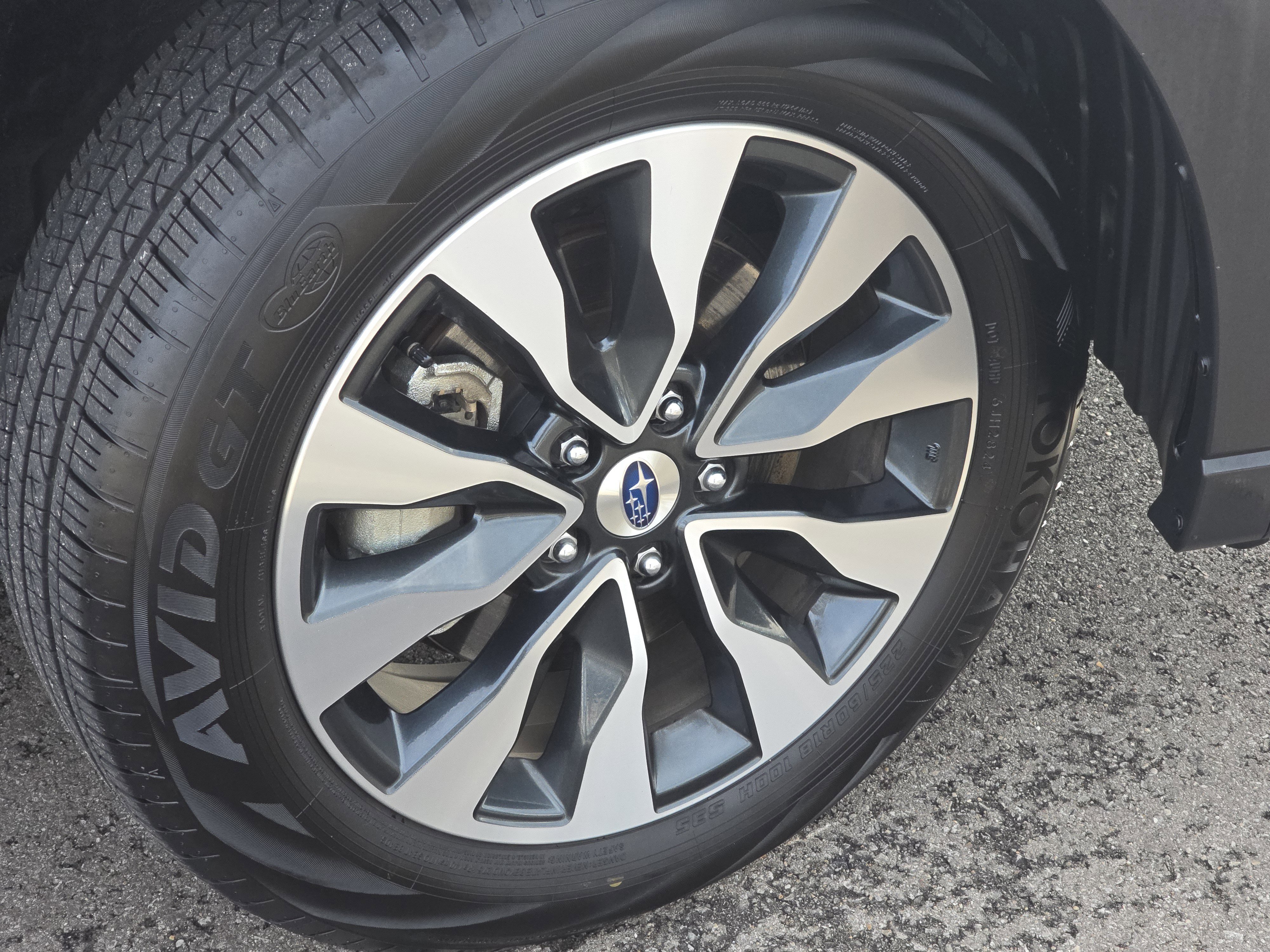 Certified 2025 Subaru Outback Limited w/ Popular Package #2 image 14