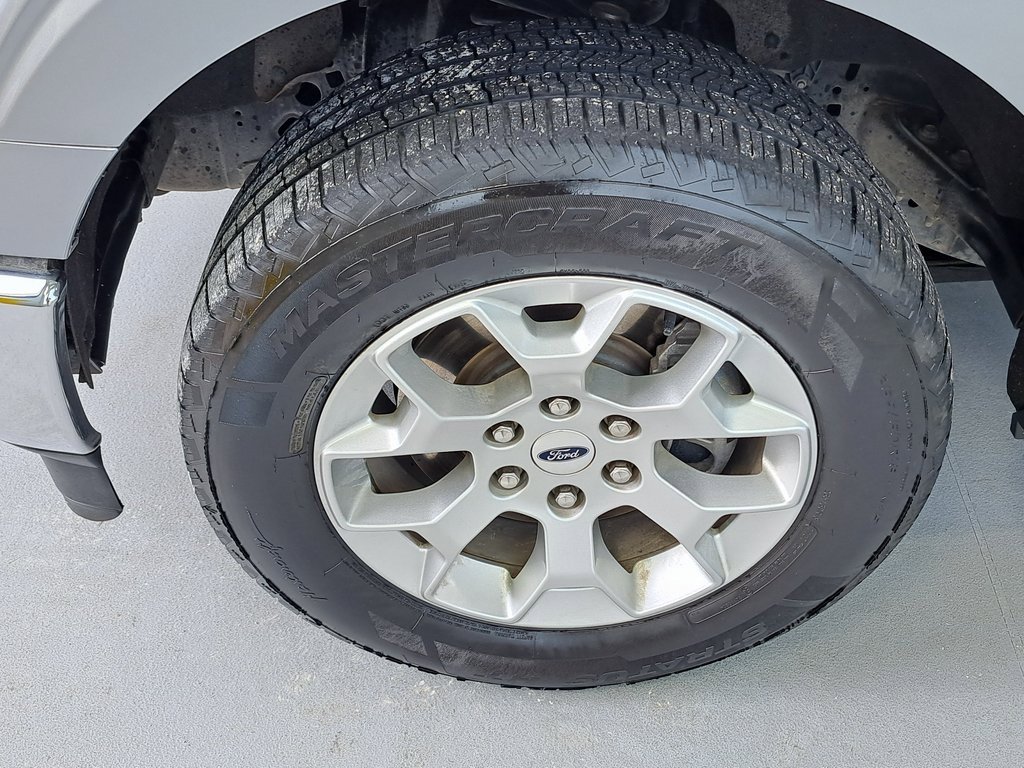 Used 2023 Ford F150 XLT image 28