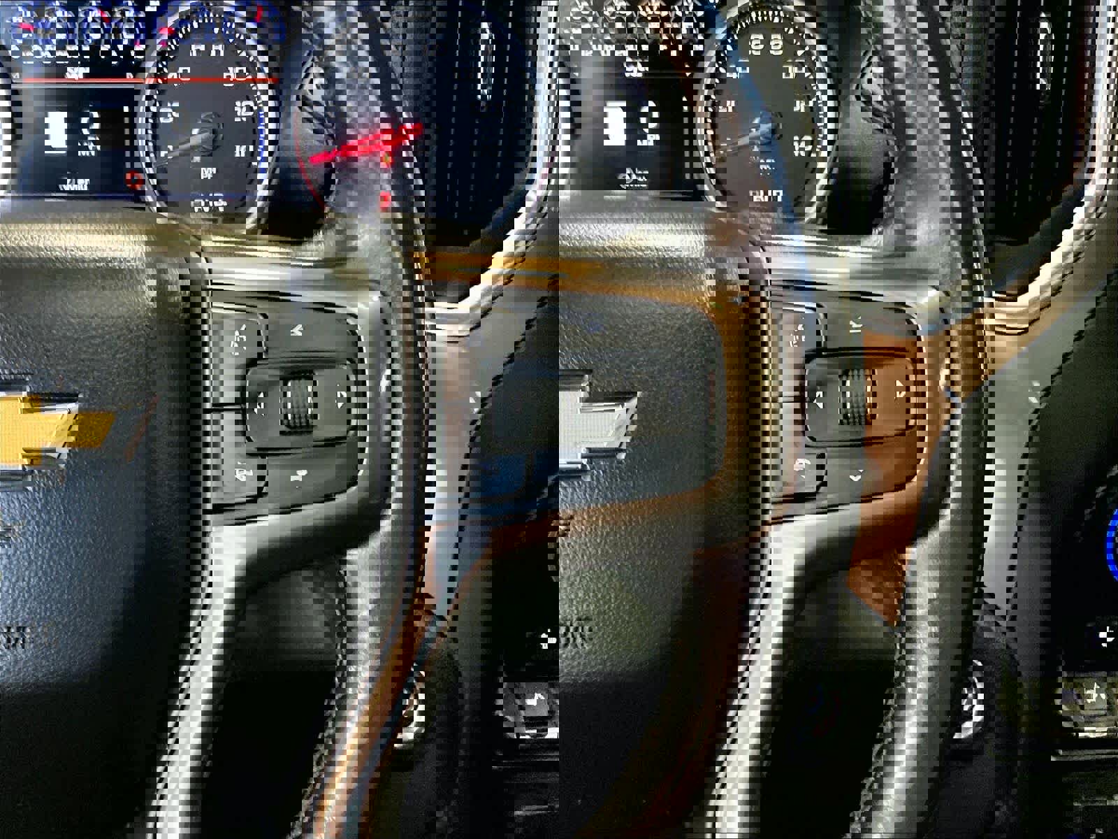 Used 2020 Chevrolet Silverado 1500 High Country w/ Technology Package image 24