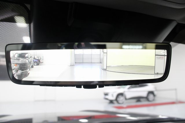 Used 2024 Toyota Tundra Limited image 3