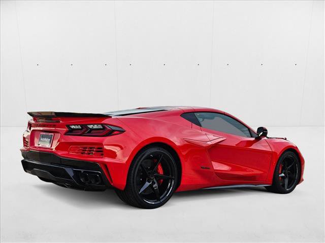 New 2025 Chevrolet Corvette E-Ray video 2