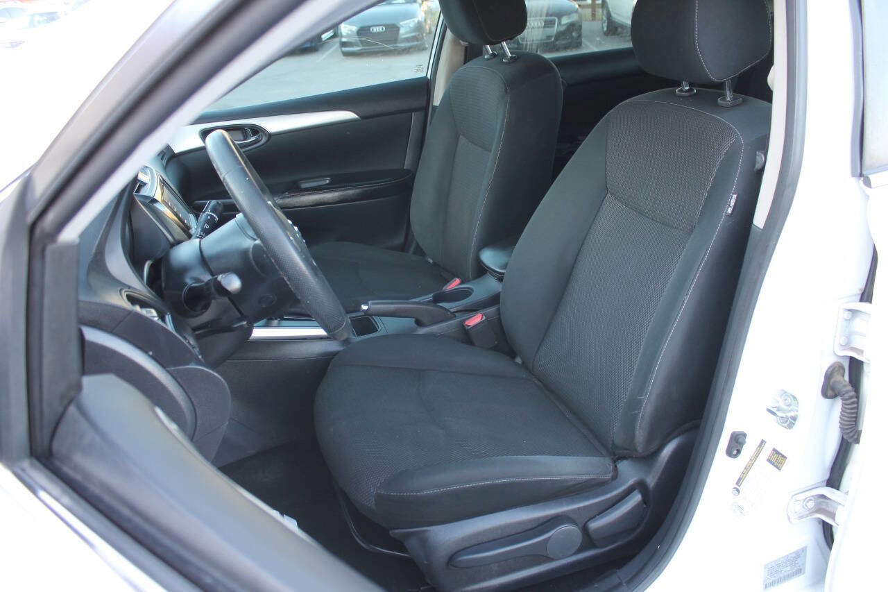 Used 2019 Nissan Sentra S FWD image 22