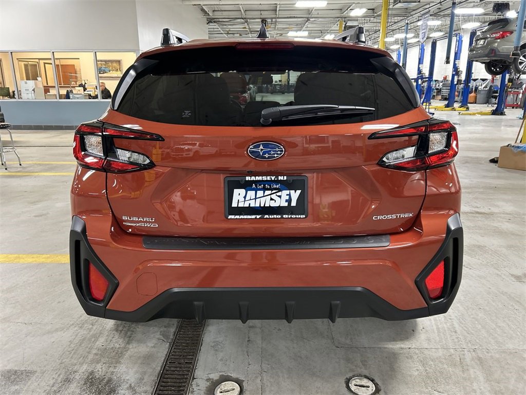 Certified 2025 Subaru Crosstrek 2.0i Premium image 7