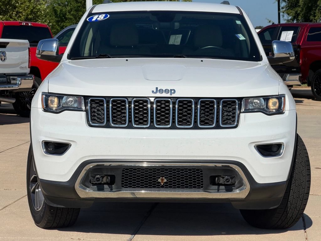 Used 2019 Jeep Grand Cherokee Limited w/ Trailer Tow Group IV AWD/4WD image 2