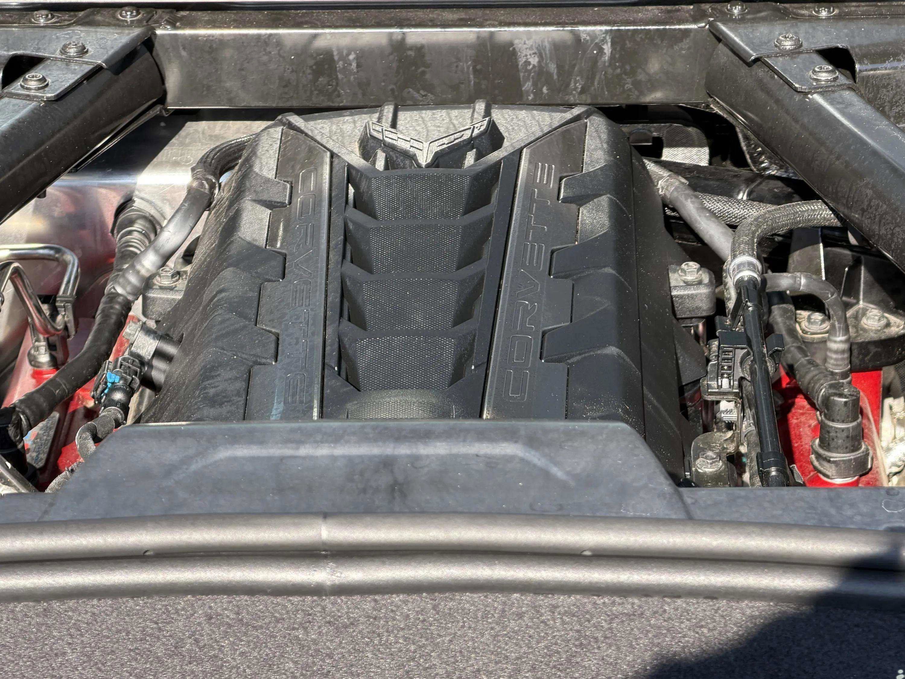 Used 2022 Chevrolet Corvette Stingray Premium Cpe w/ Z51 Performance Package image 21