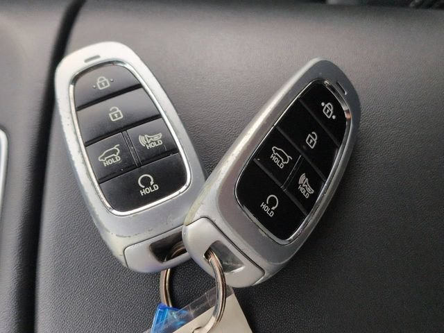 Certified 2023 Hyundai Santa Fe SEL w/ Premium Package FWD image 30