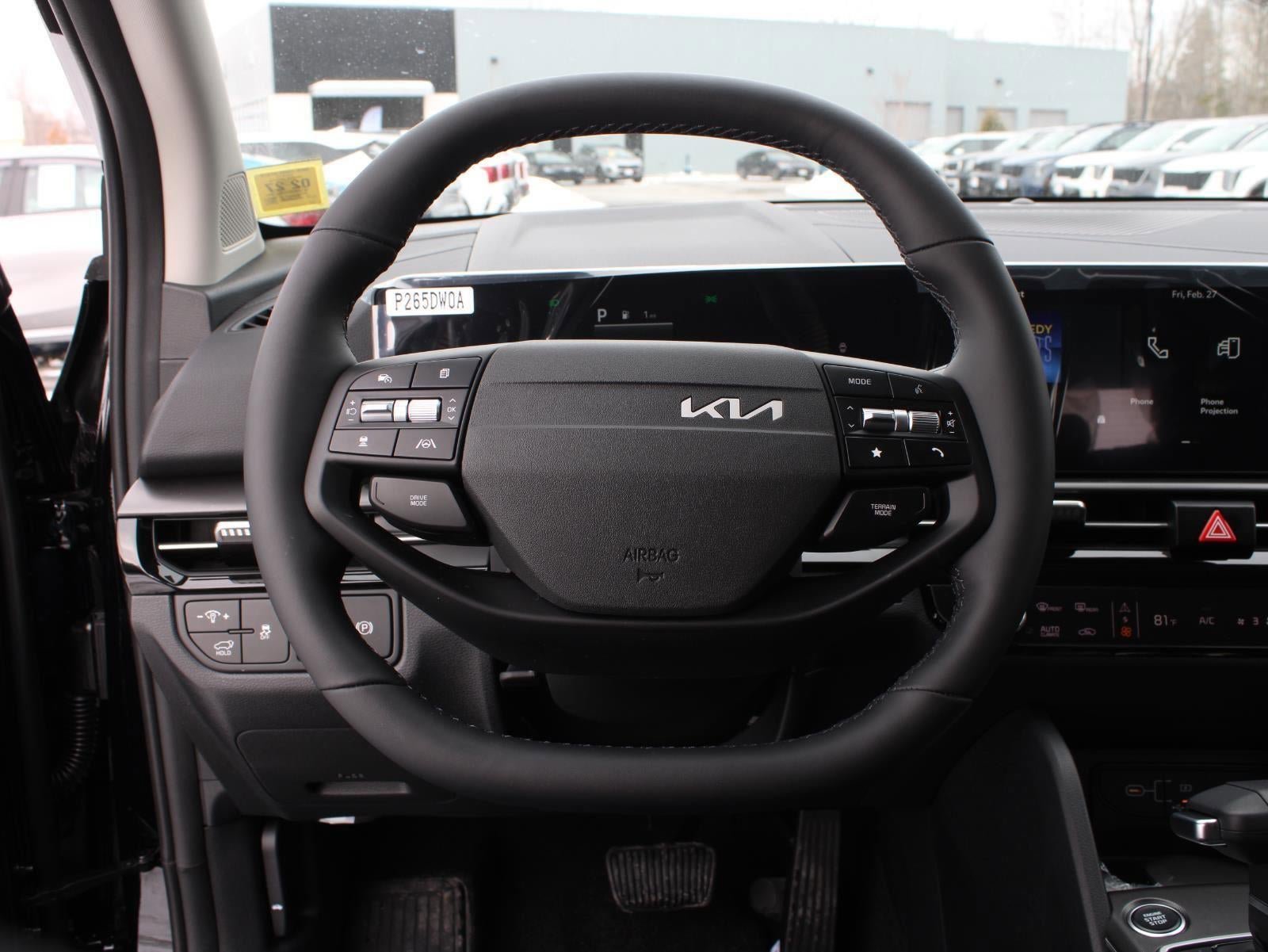 New 2026 Kia Sportage EX image 12