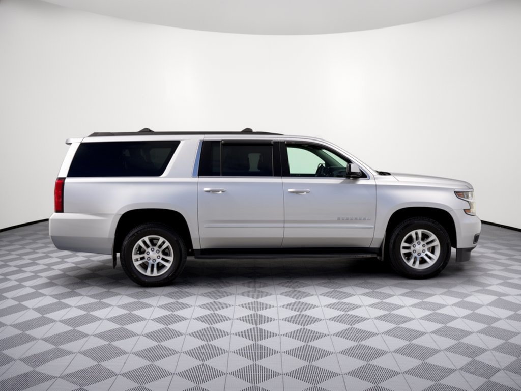 Used 2020 Chevrolet Suburban LS w/ Enhanced Driver Alert Package RWD image 8