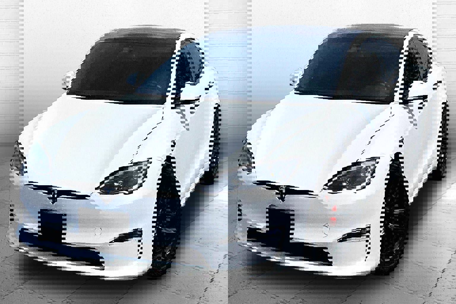 Used 2023 Tesla Model S Plaid image 10