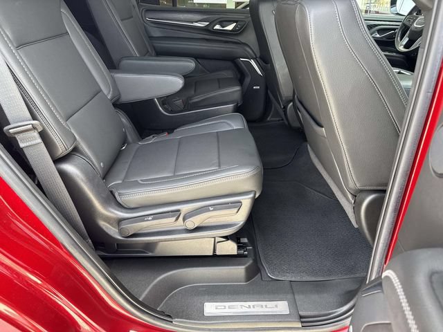 Used 2022 GMC Yukon Denali w/ Denali Premium Package AWD/4WD image 55