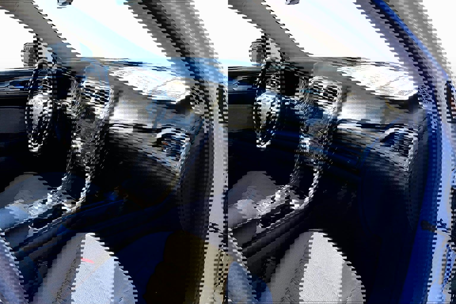 Used 2017 Ford Fusion S image 15