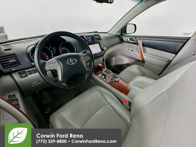 Used 2010 Toyota Highlander Limited image 24