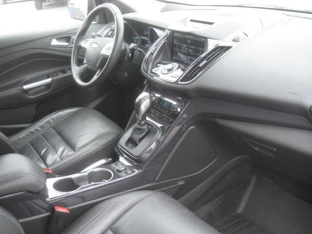 Used 2015 Ford Escape Titanium image 22