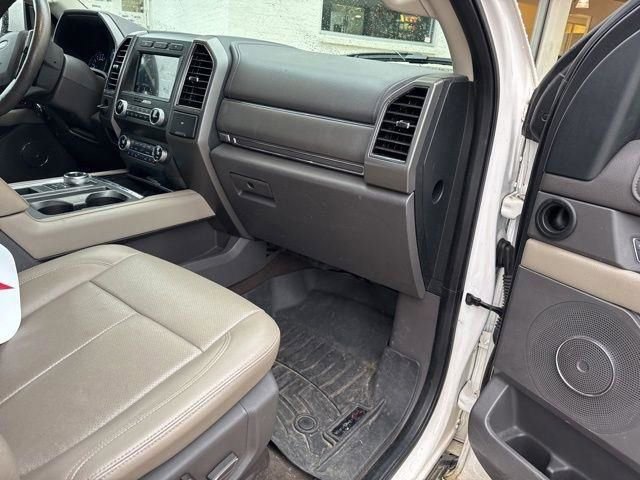 Used 2019 Ford Expedition Max XLT w/ Equipment Group 202A image 27