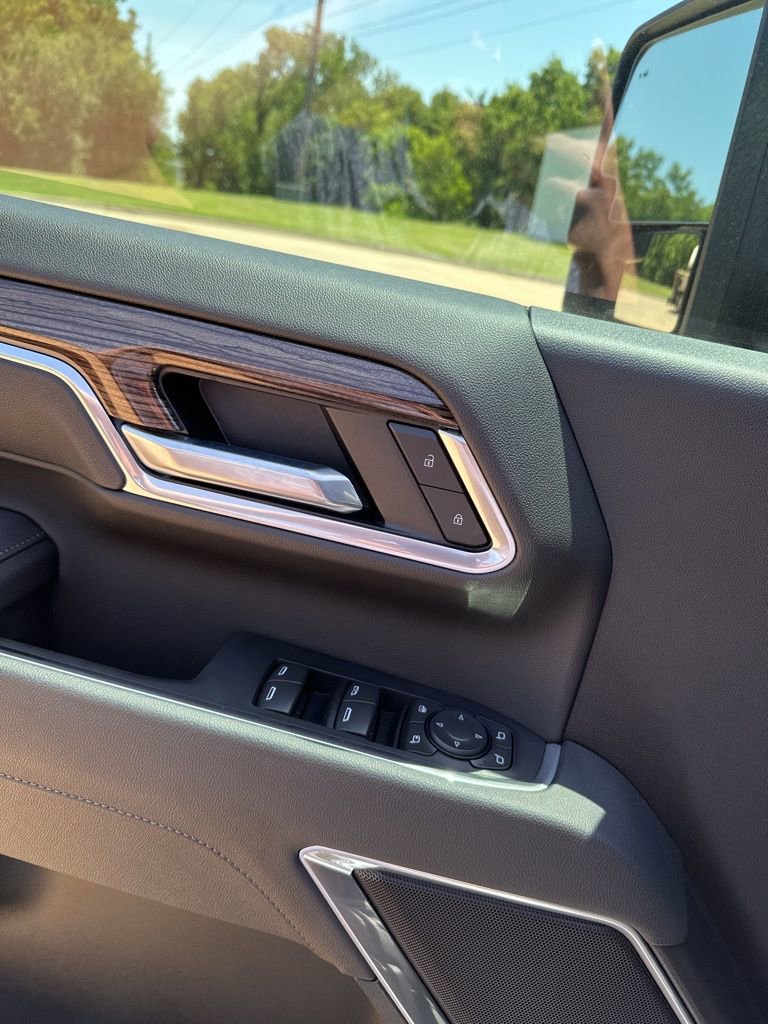 New 2025 Chevrolet Silverado 2500 LT w/ Trail Boss Package image 29