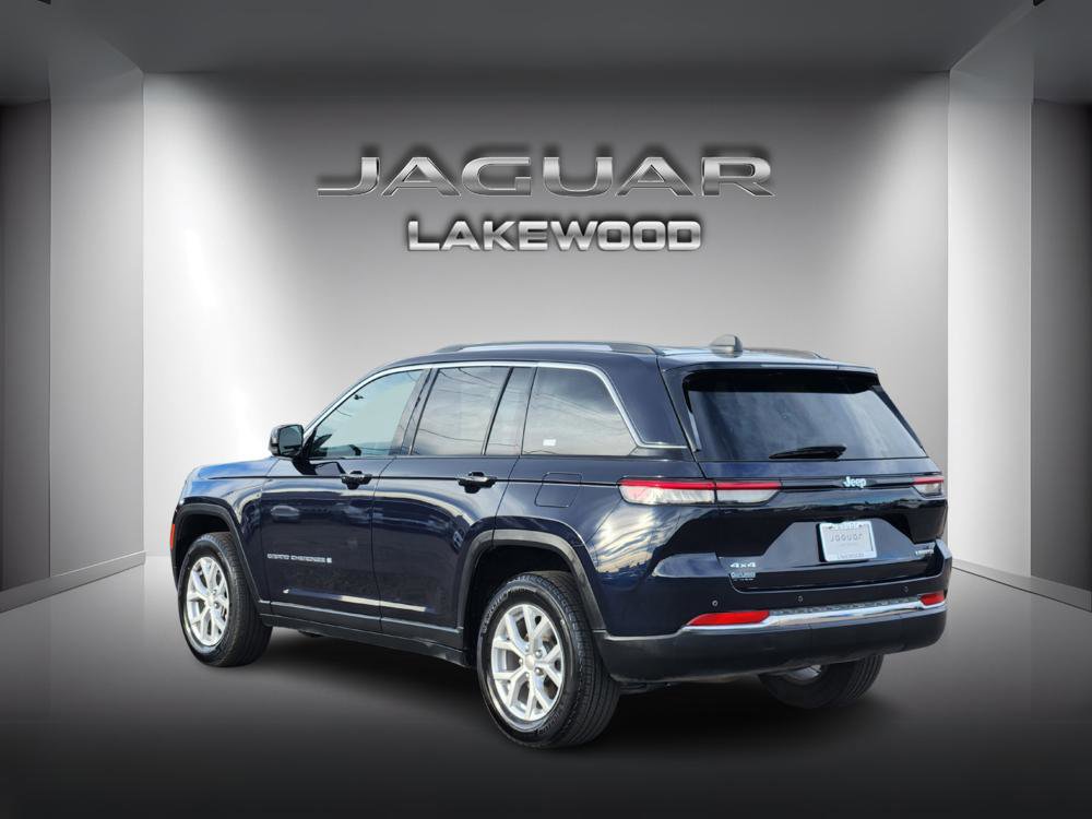 Used 2023 Jeep Grand Cherokee Limited w/ Trailer Tow Prep Group (B) image 3