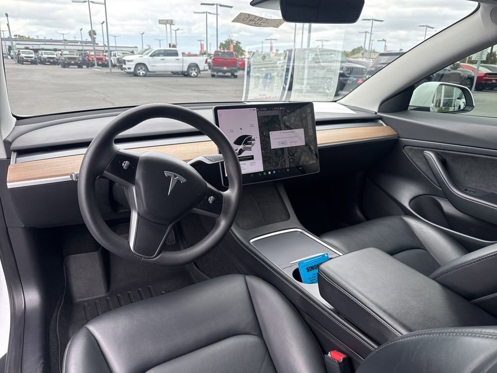 Used 2021 Tesla Model 3 Standard Range Plus RWD image 16