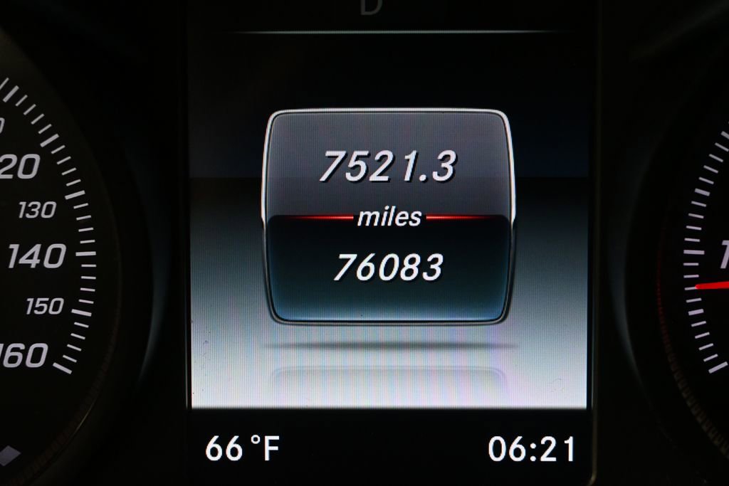 Used 2018 Mercedes-Benz GLC 300 image 12