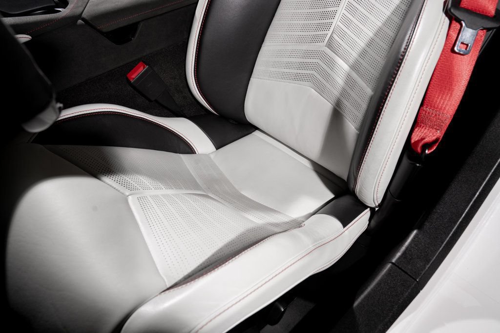 Used 2023 Chevrolet Corvette Z06 RWD image 15