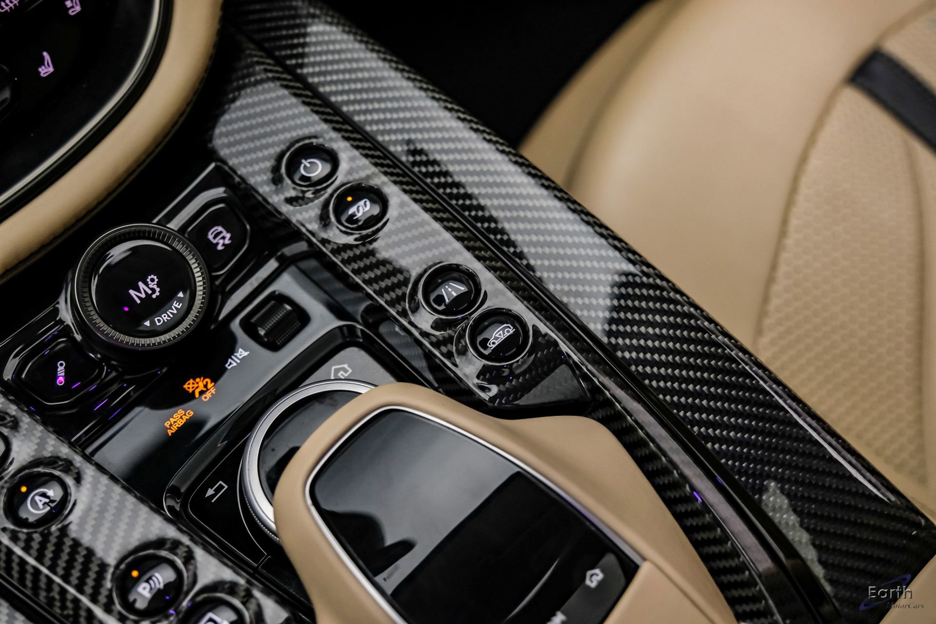 Used 2023 Aston Martin DBX 707 image 55