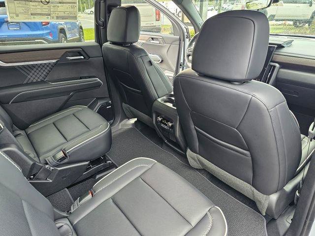 New 2026 GMC Acadia Denali w/ Super Cruise Package FWD image 27