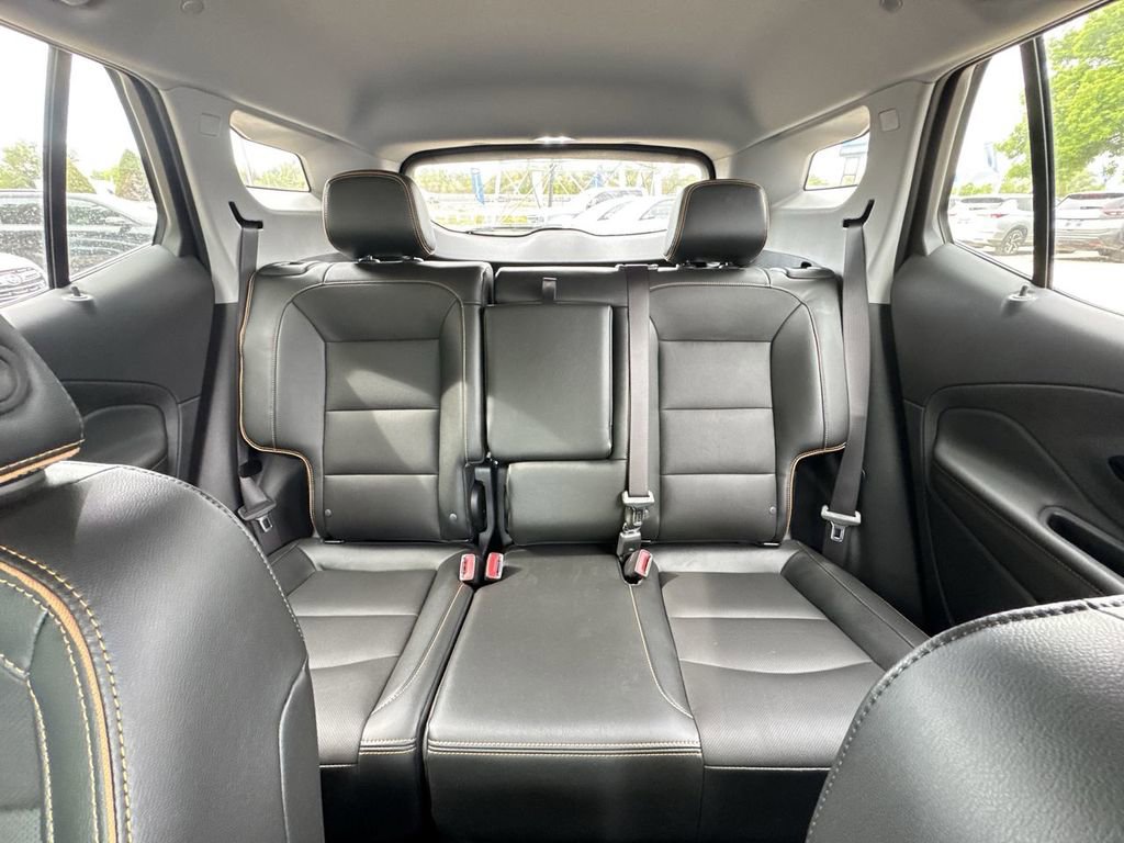 Used 2024 GMC Terrain AT4 AWD/4WD image 26