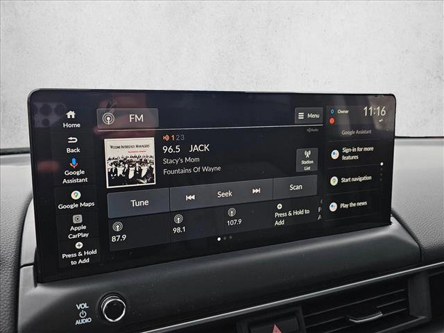 New 2026 Honda Pilot Touring image 21