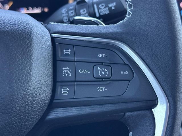 New 2025 Jeep Grand Cherokee Laredo X w/ Luxury Tech Group I image 28