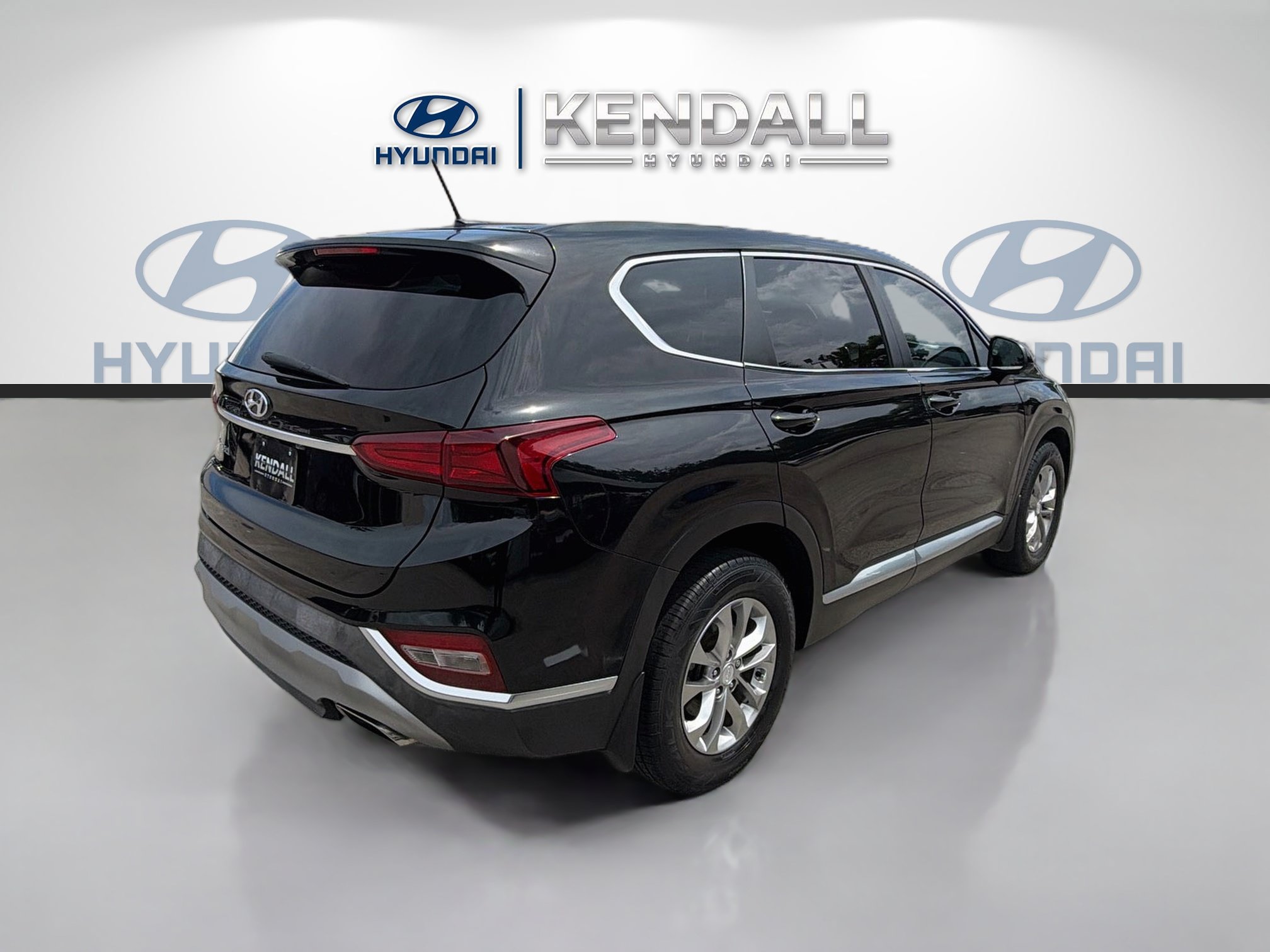 Used 2020 Hyundai Santa Fe SE FWD image 6