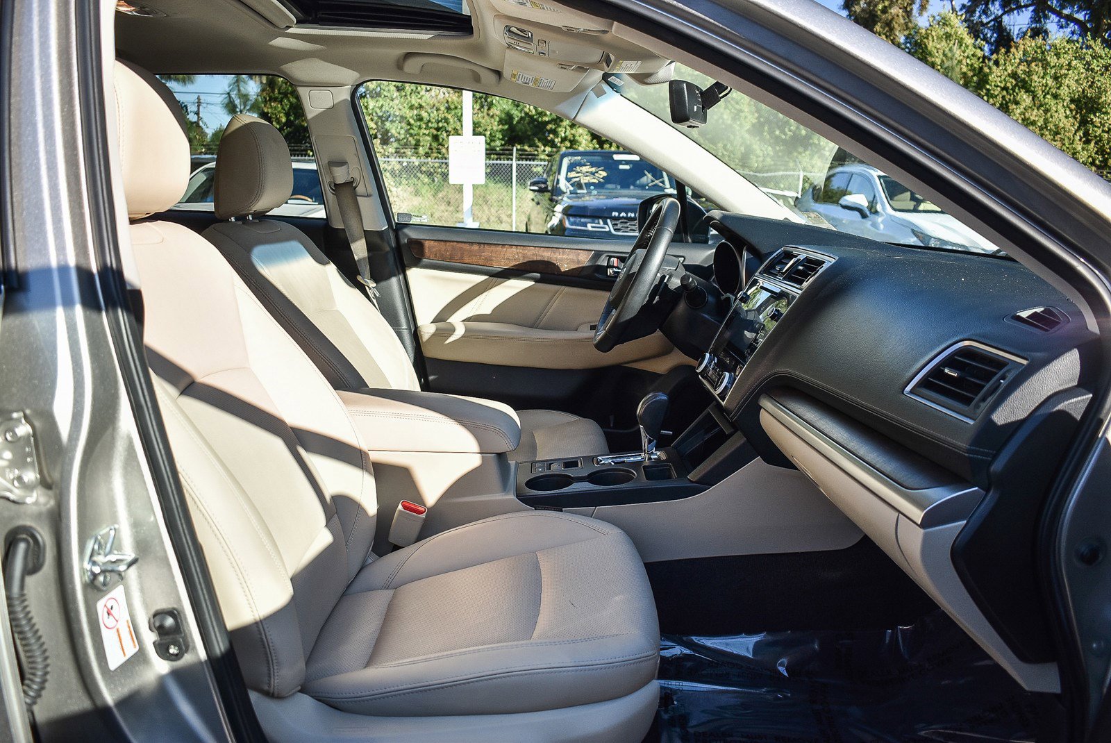 Used 2018 Subaru Outback 2.5i Limited image 15