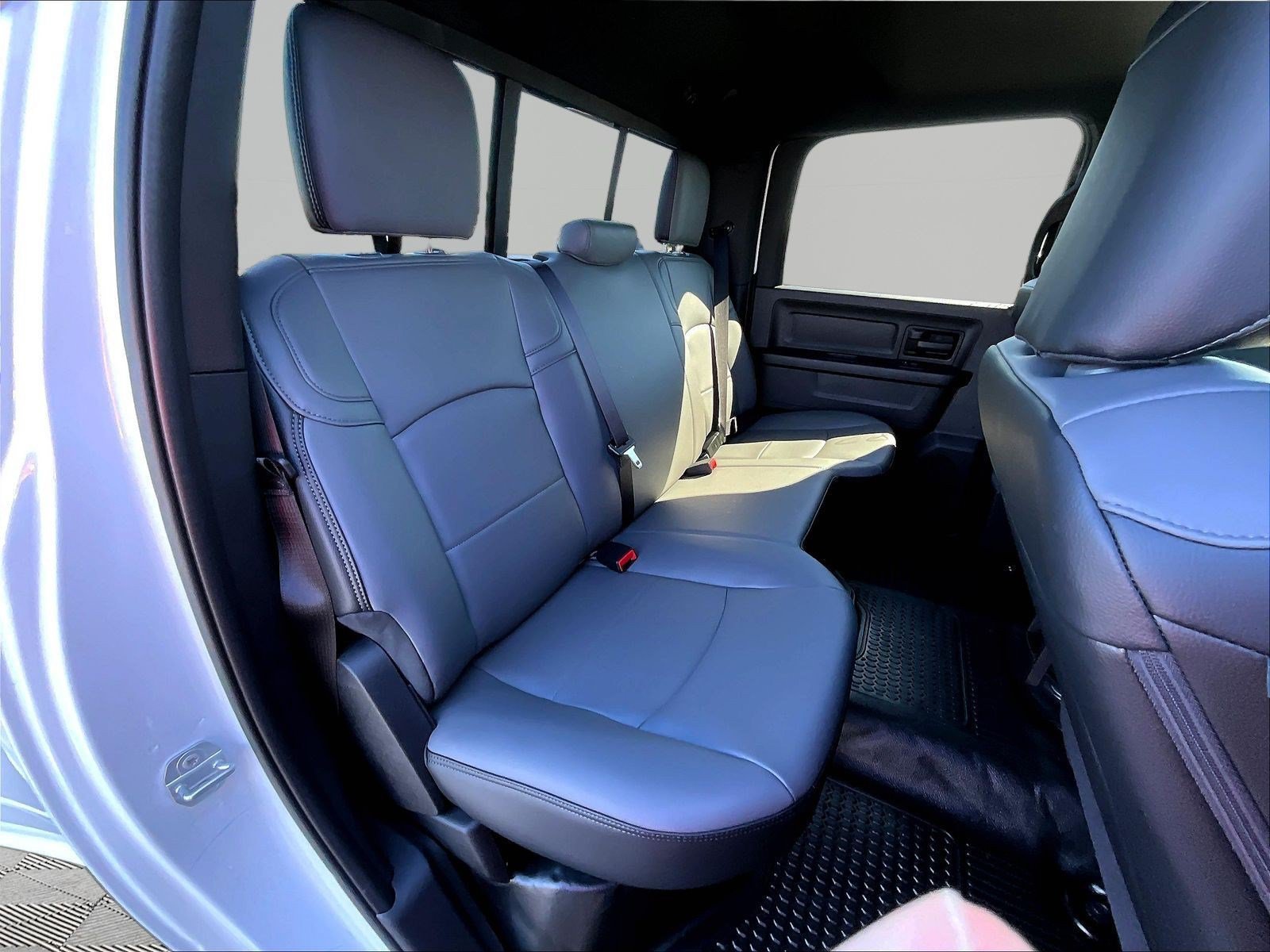 New 2027 RAM 3500 Tradesman AWD/4WD image 11