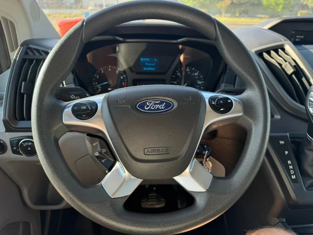 Used 2019 Ford Transit 250 148 Medium Roof image 15