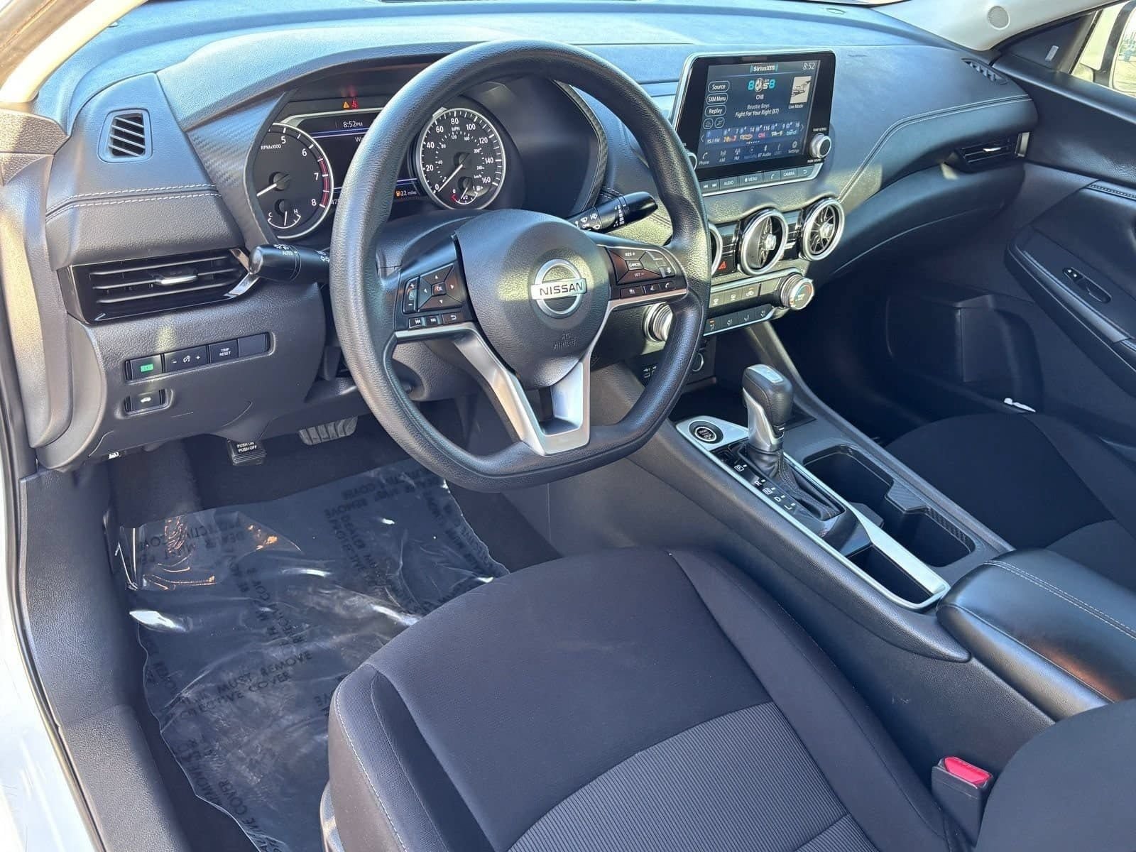 Used 2023 Nissan Sentra SV FWD image 17