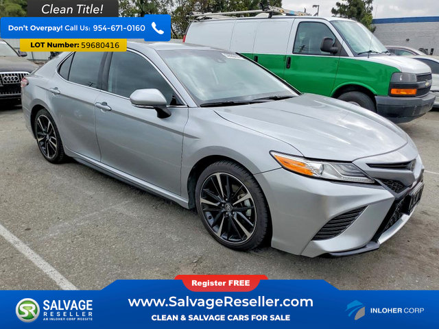 Used 2020 Toyota Camry XSE FWD image 5