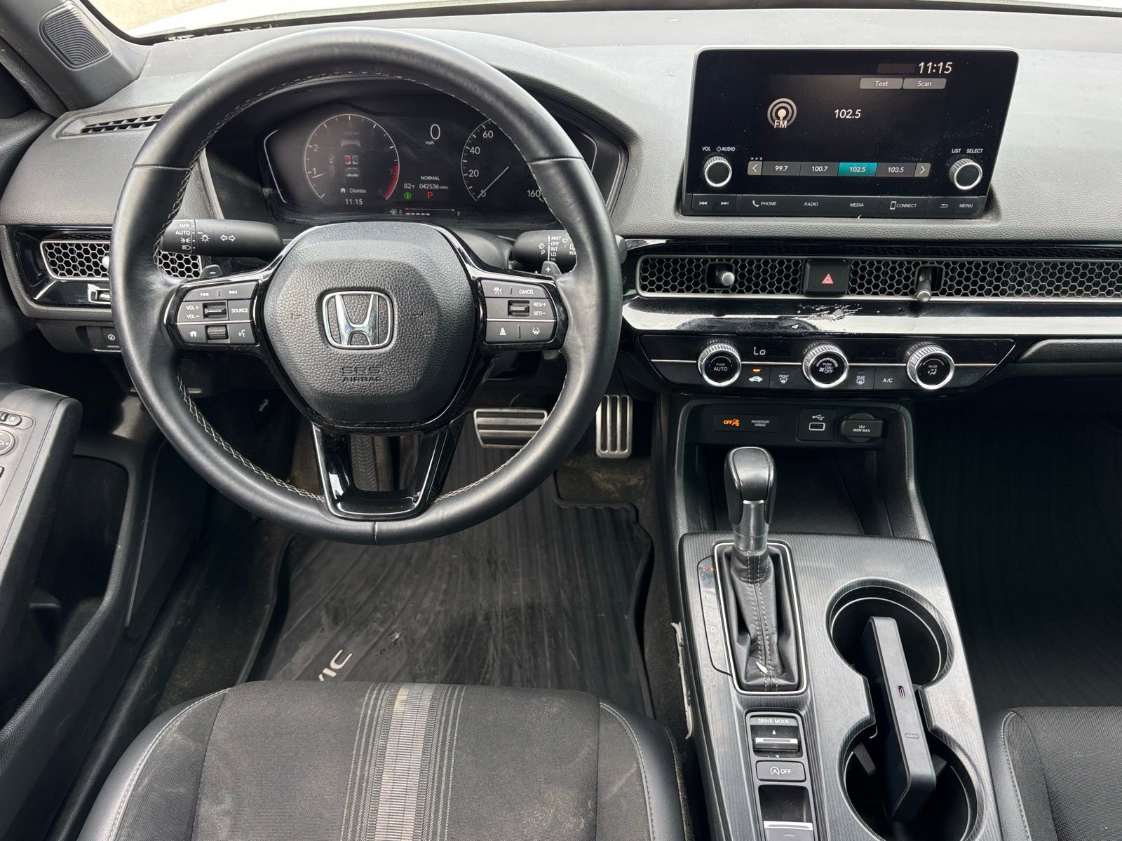 Used 2023 Honda Civic Sport image 5