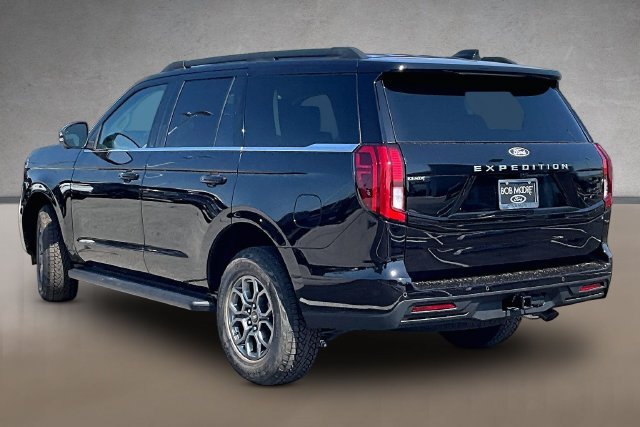 New 2027 Ford Expedition Active AWD/4WD image 3
