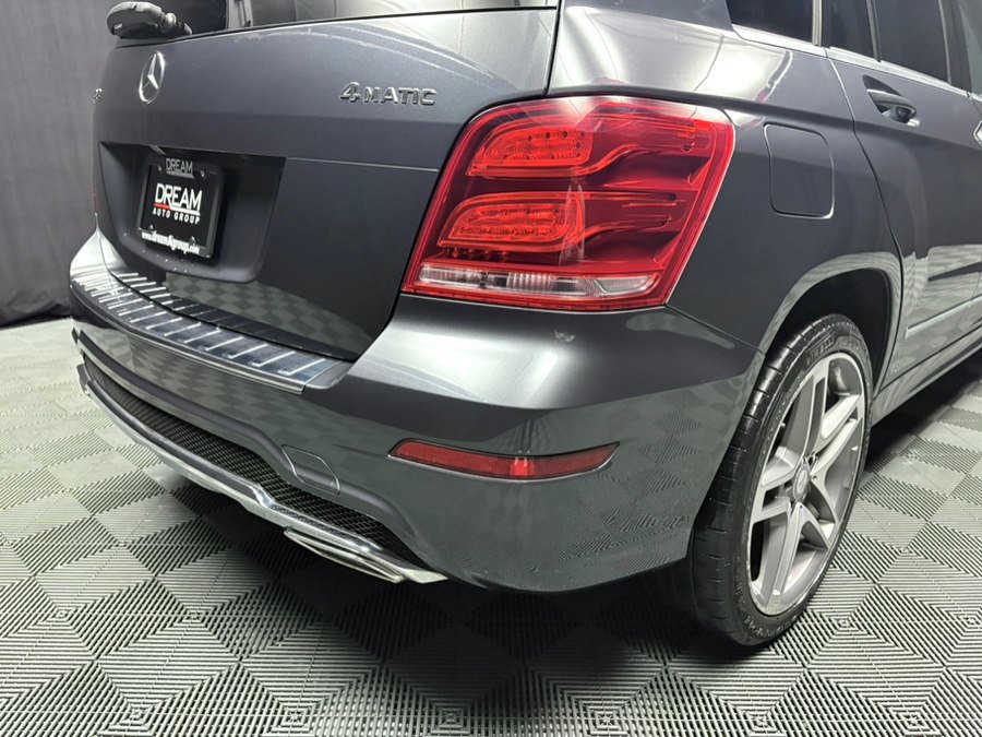 Used 2014 Mercedes-Benz GLK 350 4MATIC w/ Sport Package w/ Premium 1 Package image 14