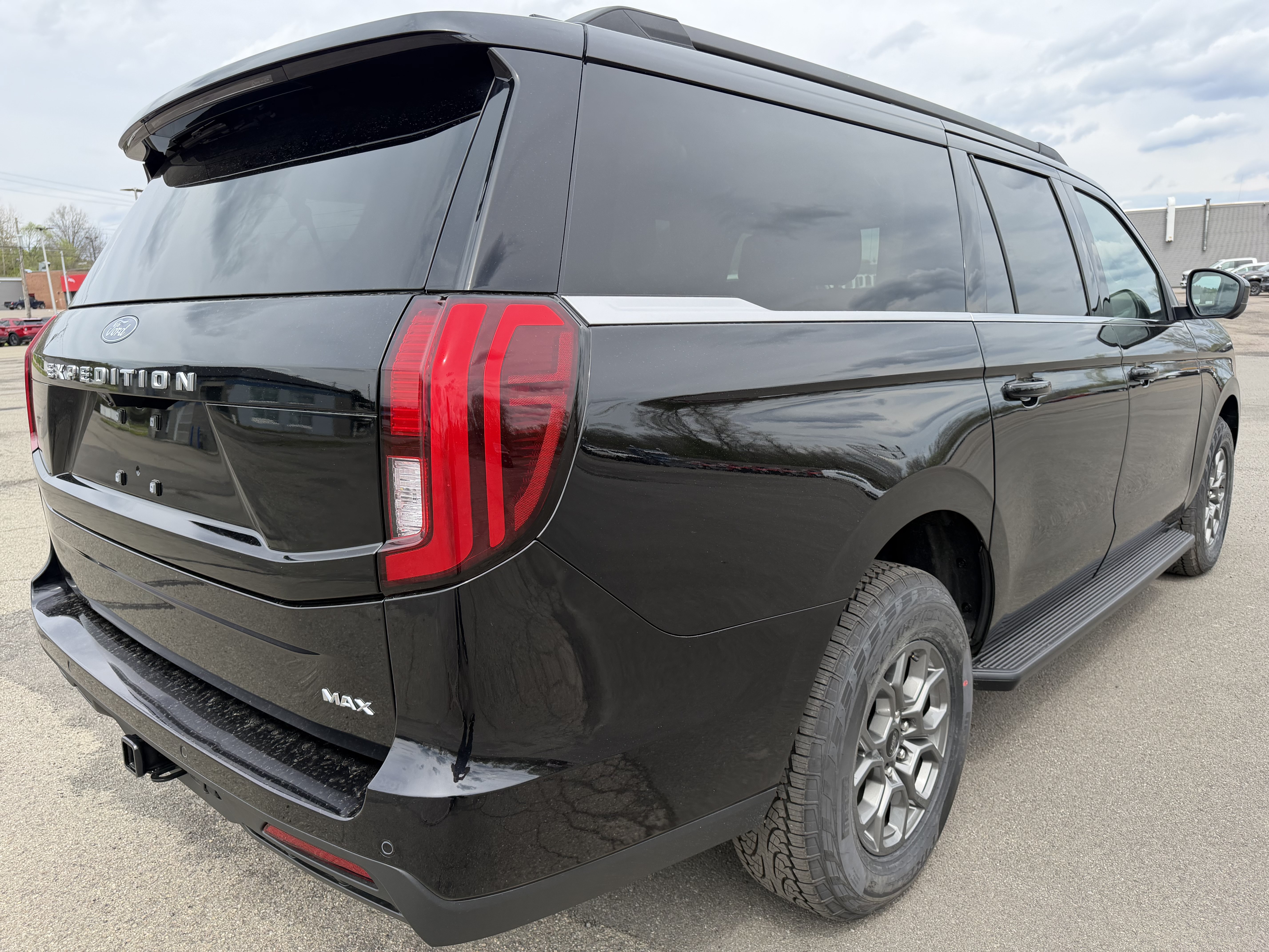 New 2026 Ford Expedition Max XL AWD/4WD image 2