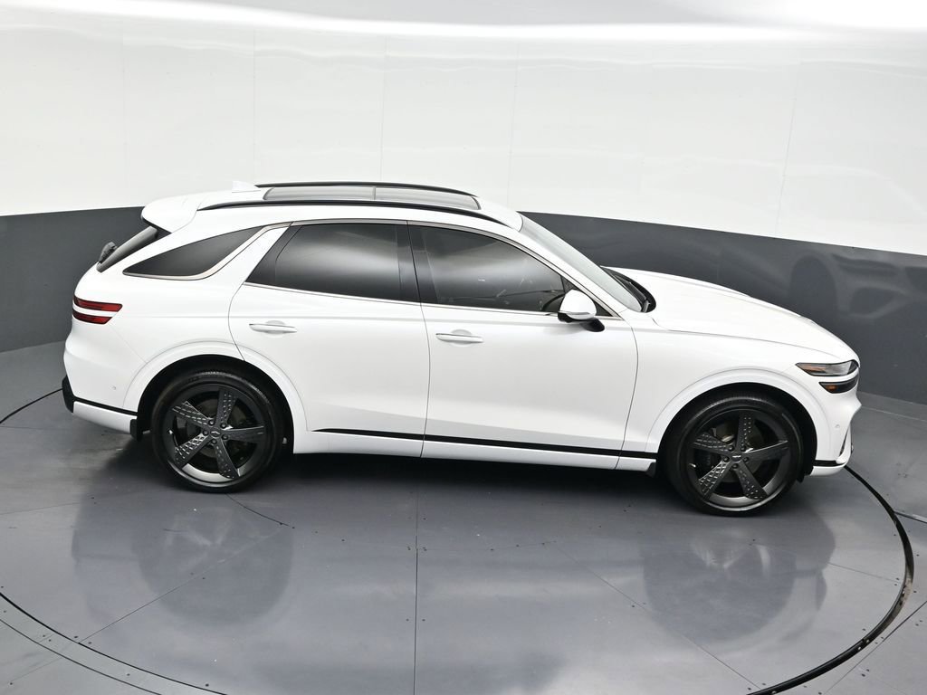 Used 2025 Genesis GV70 2.5T w/ Sport Prestige Package image 25