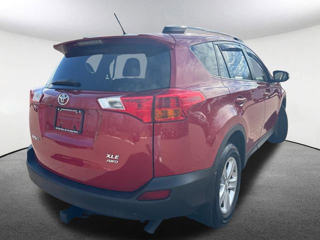 Used 2014 Toyota RAV4 XLE AWD/4WD image 14